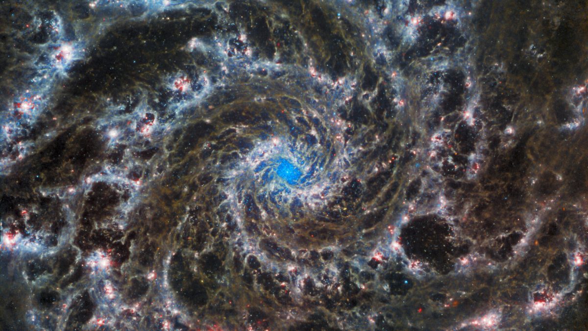 Fotky z vesmírneho ďalekohľadu Jamesa Webba